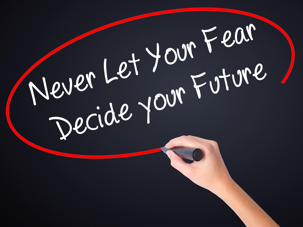 hand writing never let your fear decide your future